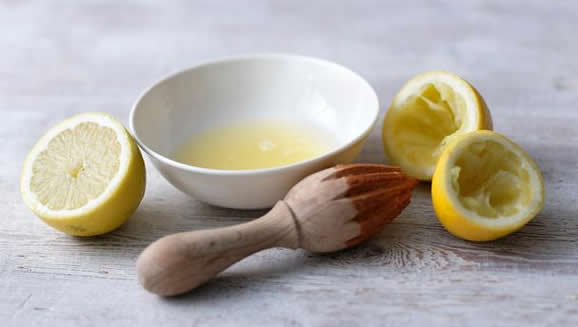 Lemon for Acne Treatment
