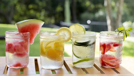 How to Make a Detox Drink to Lose Weight