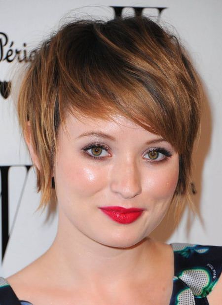 A line cut for round face shape short hairstyles for women