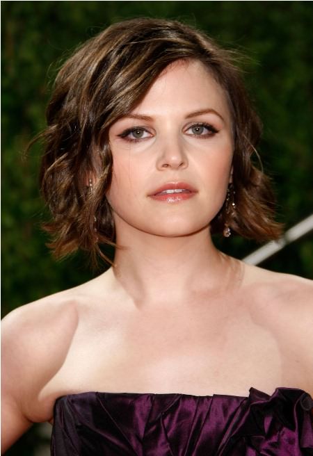 An elegant evening look short hairstyles for round faces