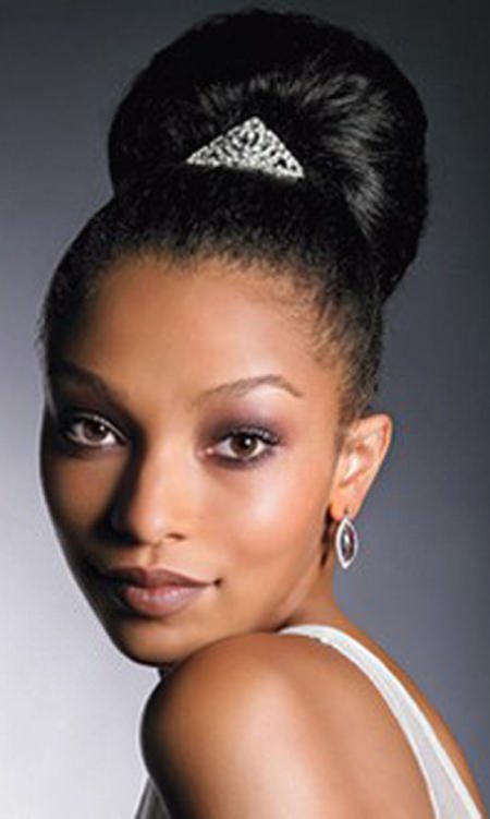 Chignon hairstyles for black women