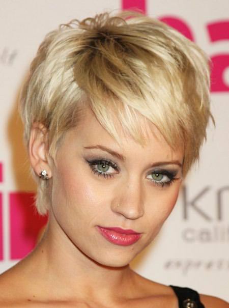 Feathered pixie for round face hairstyles short hairstyles for women