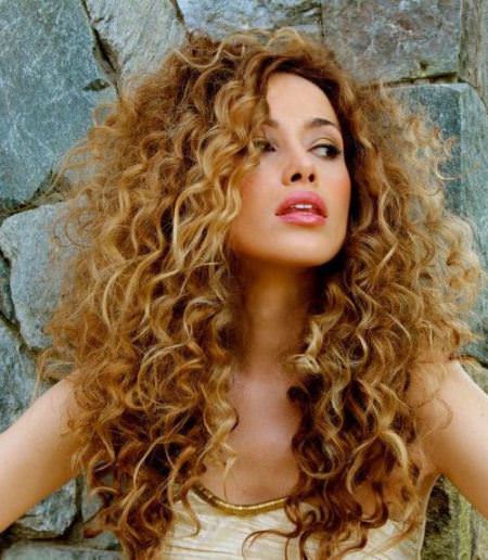 Long golden curls haircuts for curly hair