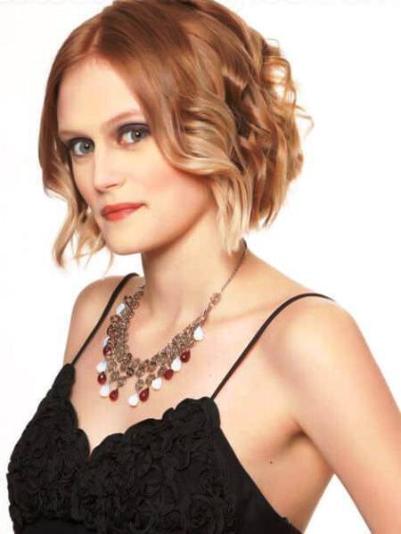 Middle part with ombre short hairstyles for round faces