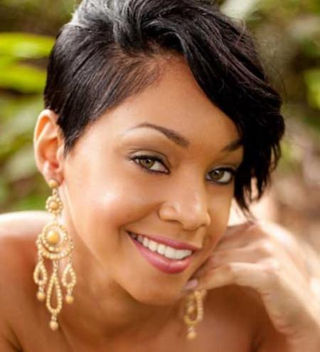 asymmetrical pixie short hairstyles for black women