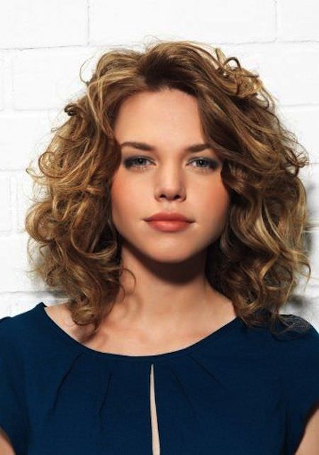 layered curls hairstyles for shoulder length