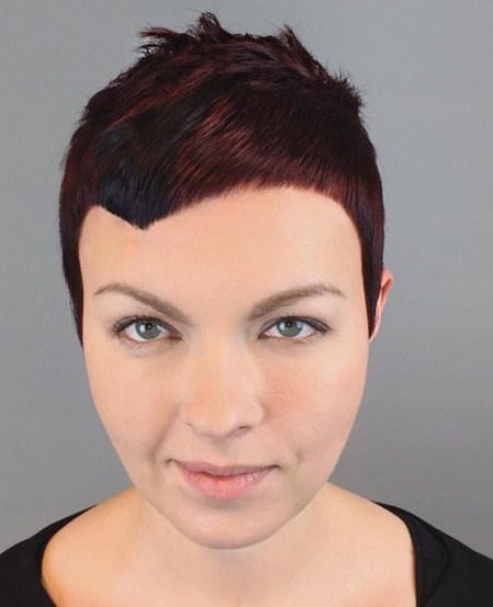 mahogany pixie cut for round face