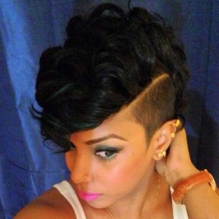 shaved sides short hairstyles for black women