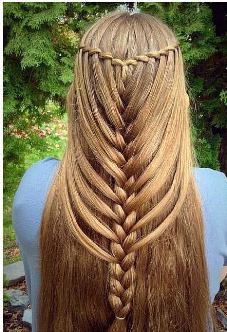 sleek mermaid hairstyles for straight hair