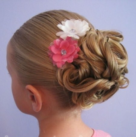 twisted bun hairstyles for little girl