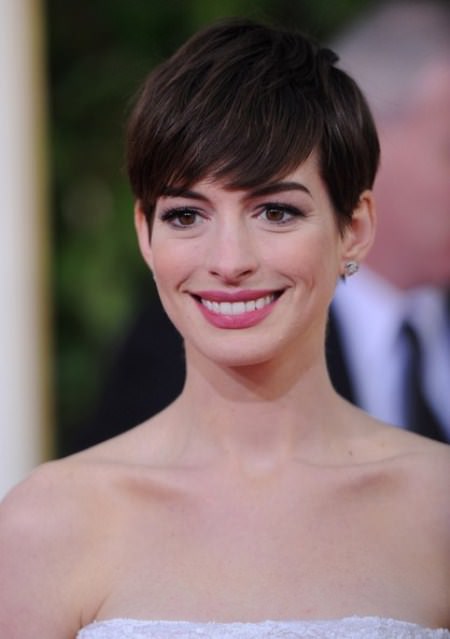 Perfect brunette pixie short haircuts for women