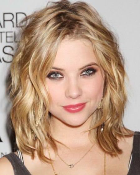 carefree medium waves hairstyles for thin hair