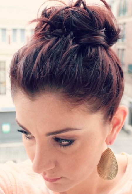 easy messy updo hairstyles for long thin hair