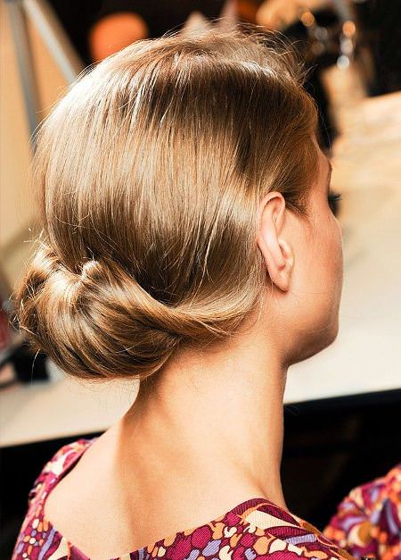 low twisted chignon christmas and new year eve hairstyles