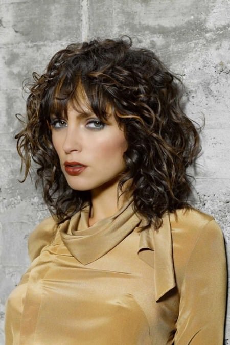 messy soft curls with random fringes hairstyles for shoulder length hair