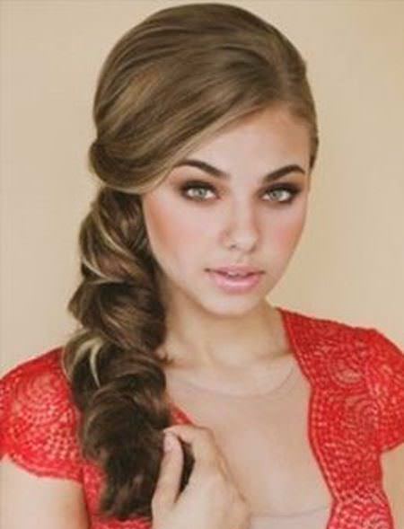 on the side hairstyles for long hair