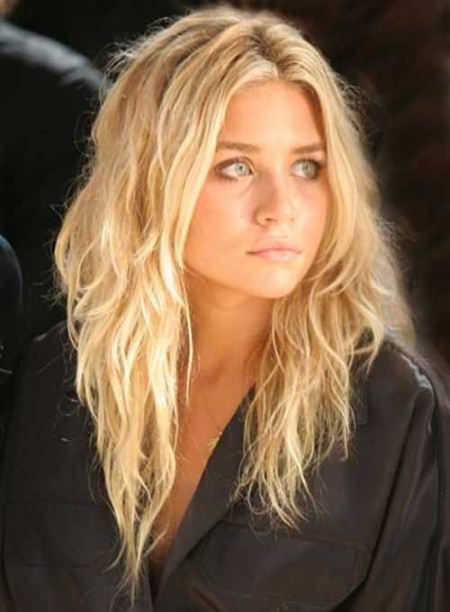 shaggy blonde waves hairstyles for long thin hair