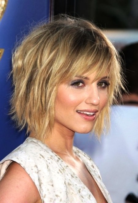 short chopped hairstyle with bangs short hairstyles for women