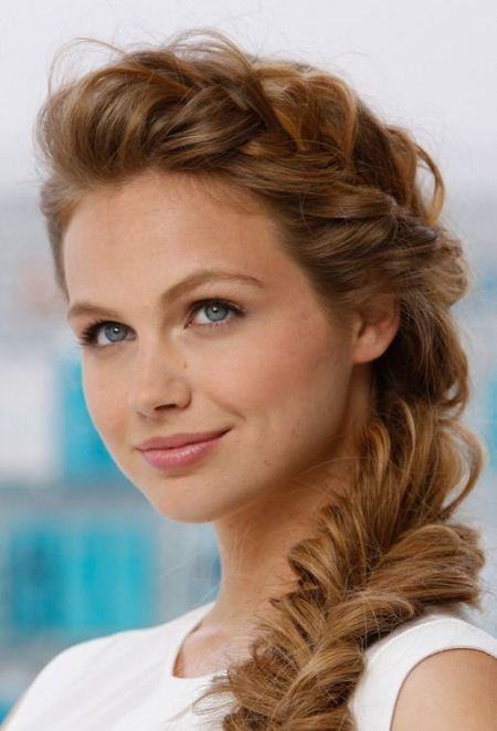 side fishtail braid christmas and new year eve hairstyles