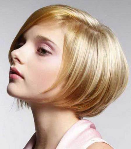stacked bob short hairstyles for fine hair