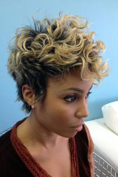 super curly pixie with highlights natural curly hairstyles