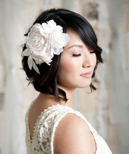 sweet and simple wedding hairstyles for short hair