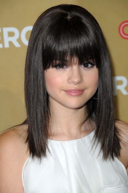 Cool fringed hairstyle selena gomez hairstyles