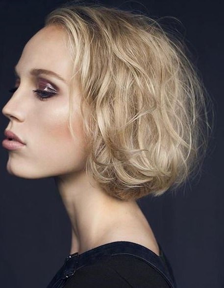 Demure damply tousled bob stylish wet hairstyles