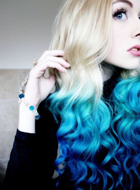 blonde hair with ends dipped in blue emo hairstyles for girls