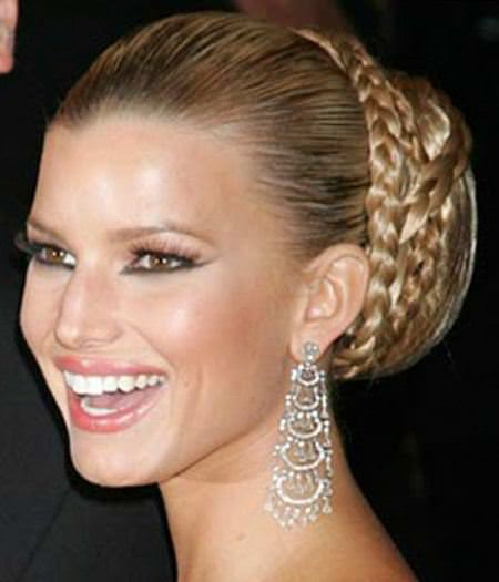 braided bun celebrity looks with long blonde hairstyles