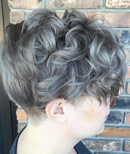 curly pixie gray hair trend