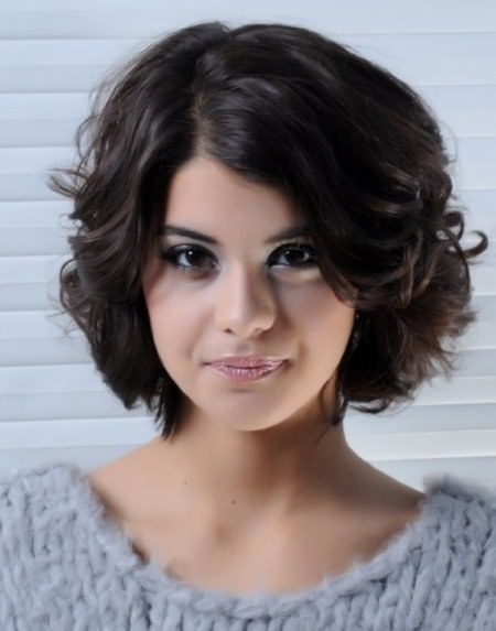 curly textured bob hairstyles for teenage girls