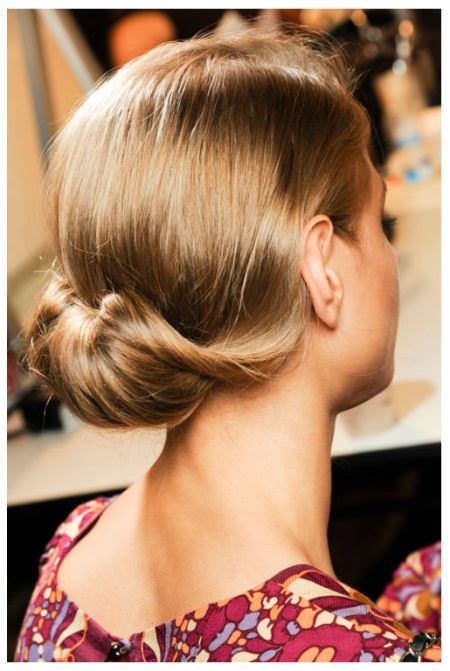 low rolled short hair buns