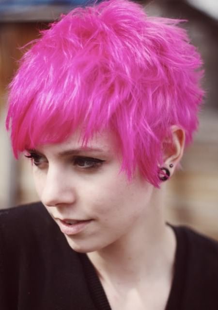 pink pixie emo hairstyles for girls