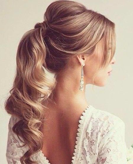 soft voluminious ponytail hairstyles for prom