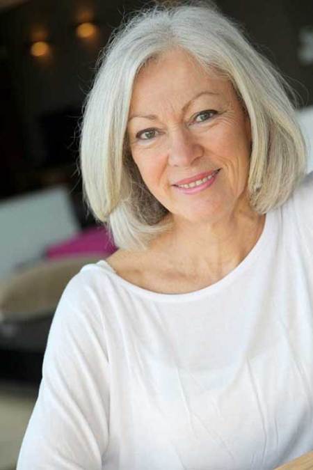 straight gray haircuts for women over 60