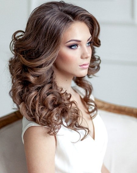 textured and teased wedding hairstyles for long hair