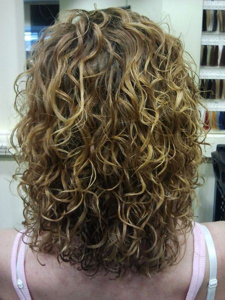 medium perm hair with highlights perm hairstyles