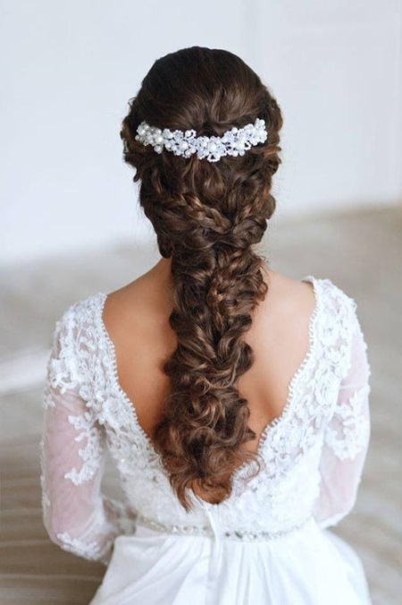 simple jewelled braid ideas for brides