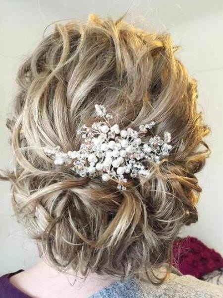 Curly bridal upod iconic braid hairstyles