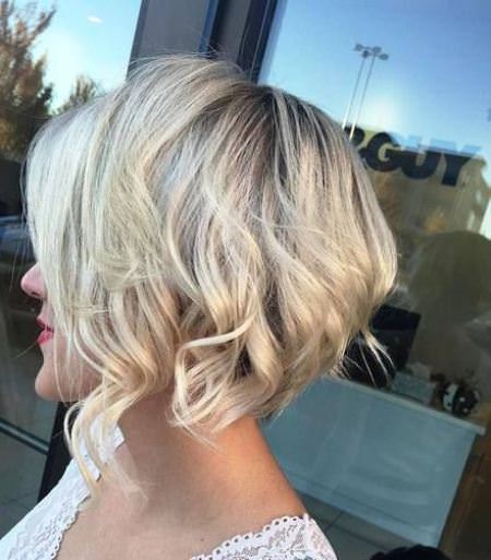 short blonde bob with soft layering short blonde hairstyles and haircuts