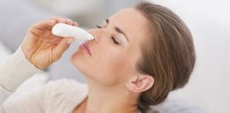 How to Make Saline Nasal Spray at Home