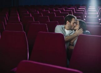 How to Kiss a Girl at the Movie