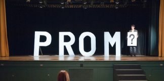 How to Ask a Girl to Prom
