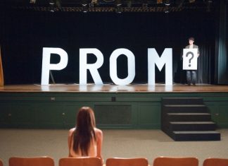 How to Ask a Girl to Prom
