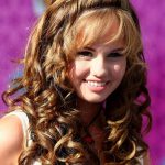 bouncy curly hairstyles for girls