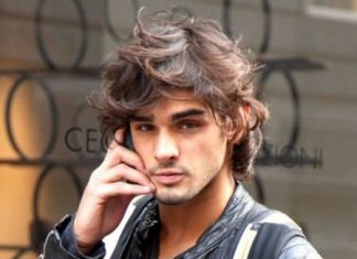 messy long hairstyles for men