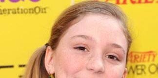 side ponytail hairstyles for school